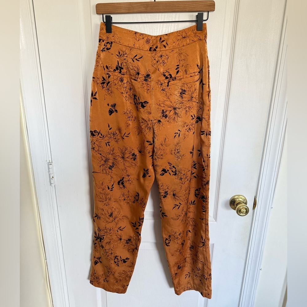 House of Harlow x Revolve Jaya Pant in Copper Floral - Picture 7 of 7